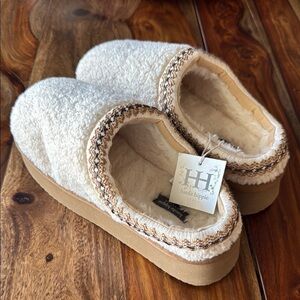 Haute Hippie Kids Cream and Tan Shoes